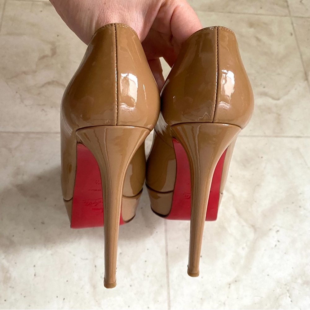 Christian Louboutin Tan Patent Leather Heels - Picture 11 of 14